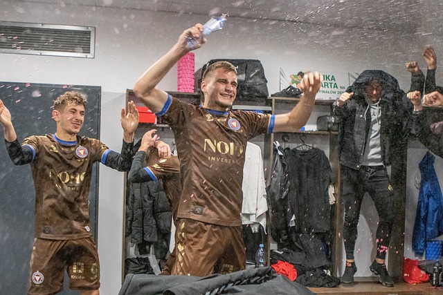 社会多种多 社会多种多