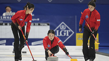 还在关键时 还在关键时